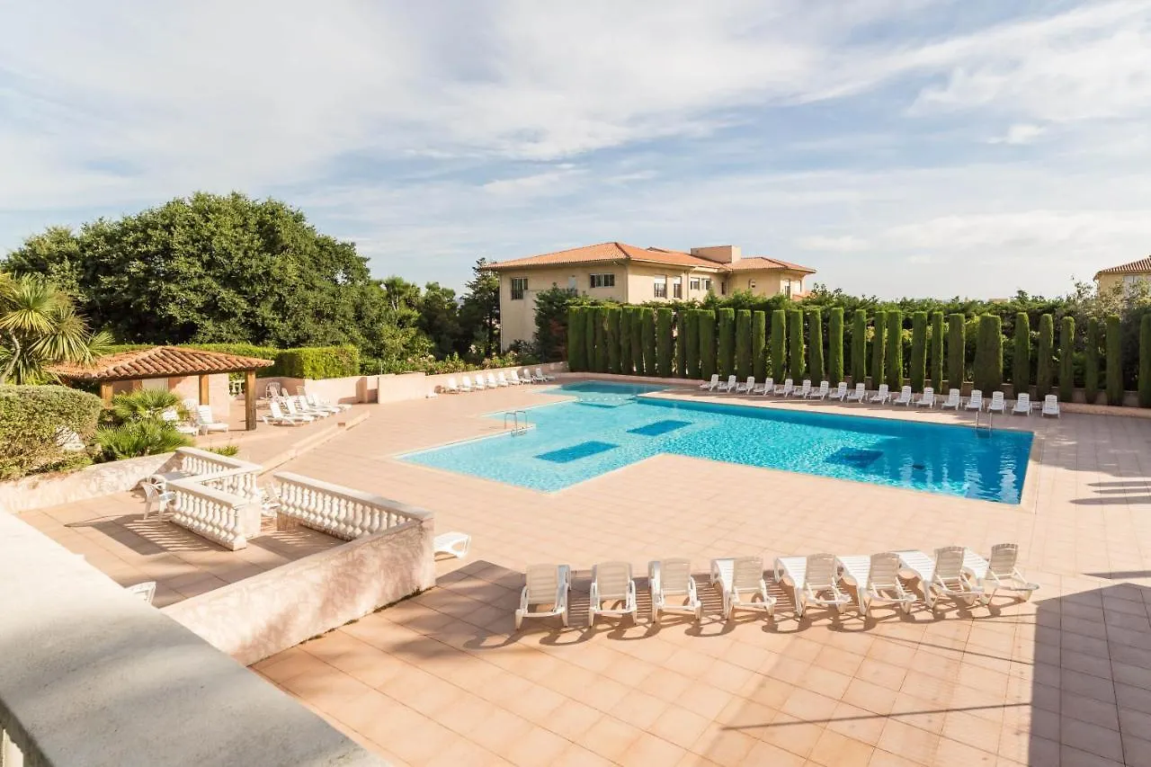 Aparthotel Residence Pierre & Vacances Eden Parc Saint-Tropez